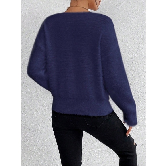 Navy Blue Fuzzy V-Neck Pullover Knit Sweater Long Sleeve - Picture 6 of 7